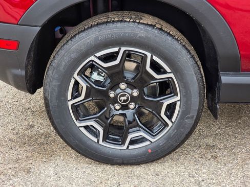 New 2025 Ford Bronco Sport Outer Banks w/ Outer Banks Tech Package+ AWD/4WD image 10