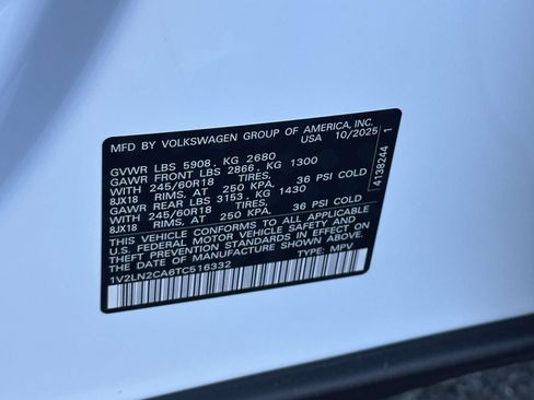 New 2026 Volkswagen Atlas SE image 16