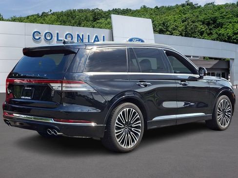 Used 2025 Lincoln Aviator Black Label AWD/4WD image 6