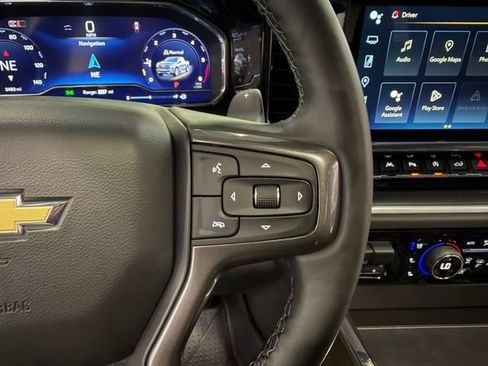 Used 2025 Chevrolet Silverado 1500 High Country RWD image 20