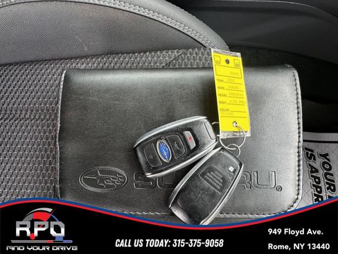 Used 2019 Subaru Forester Premium AWD/4WD image 35