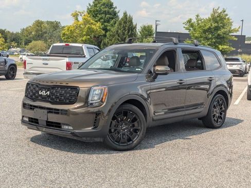 Used 2022 Kia Telluride SX w/ SX Prestige Package AWD/4WD image 1