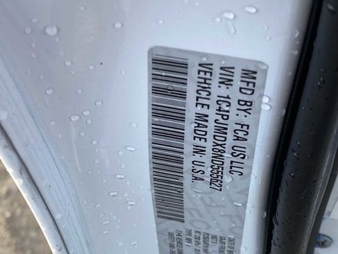 Certified 2022 Jeep Cherokee Limited w/ Elite Package image 36