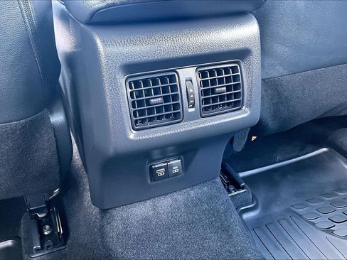 Used 2026 Toyota Camry XSE FWD image 33