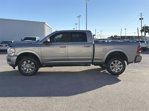 Used 2021 RAM 2500 Limited w/ Body Color Bumper Group image 2