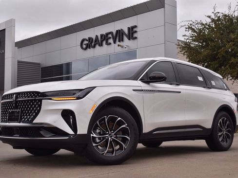 New 2026 Lincoln Nautilus Premier image 1