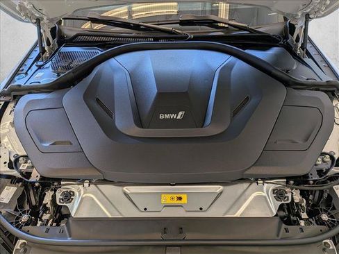 New 2026 BMW i4 xDrive40i w/ Premium Package AWD/4WD image 17