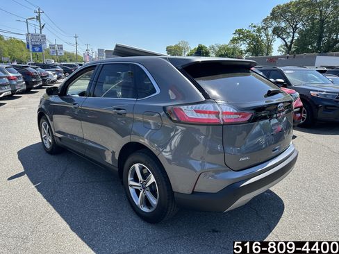 Used 2022 Ford Edge SEL w/ Convenience Package AWD/4WD image 7