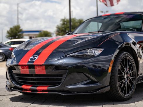 Used 2017 MAZDA MX-5 Miata RF Club w/ Brembo/BBS Package RWD image 7