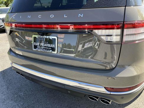 New 2025 Lincoln Aviator Reserve image 4