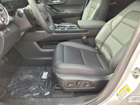 New 2026 Chevrolet Equinox LT image 10