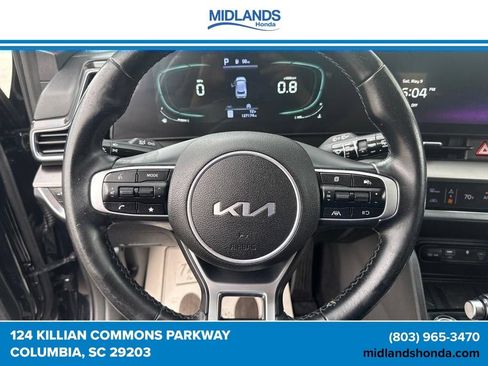 Used 2023 Kia Sportage EX FWD image 25