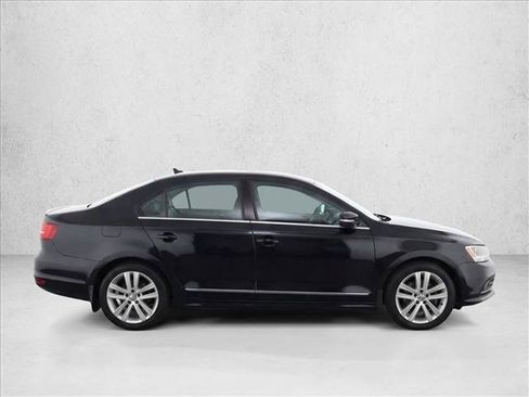 Used 2017 Volkswagen Jetta SEL image 8