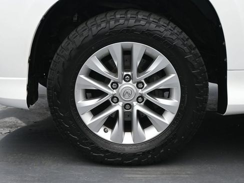 Used 2016 Lexus GX 460 w/ Premium Package AWD/4WD image 22