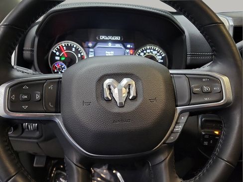 Used 2024 RAM 2500 Laramie AWD/4WD image 15