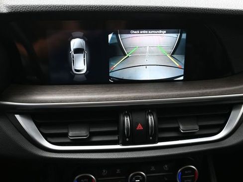 Used 2019 Alfa Romeo Stelvio Ti AWD/4WD image 22