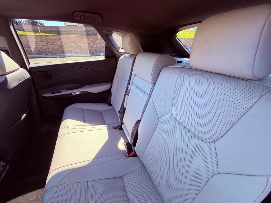 Certified 2025 Lexus RX 350 Premium Plus FWD image 17