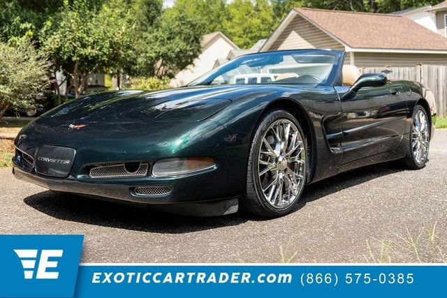 Used 2001 Chevrolet Corvette Convertible w/ Preferred Equipment Group2 RWD image 1