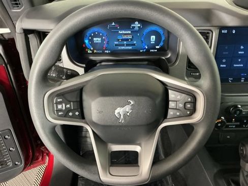 Used 2026 Ford Bronco 2-Door AWD/4WD image 16