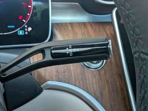 Certified 2025 Mercedes-Benz C 300 Sedan image 29