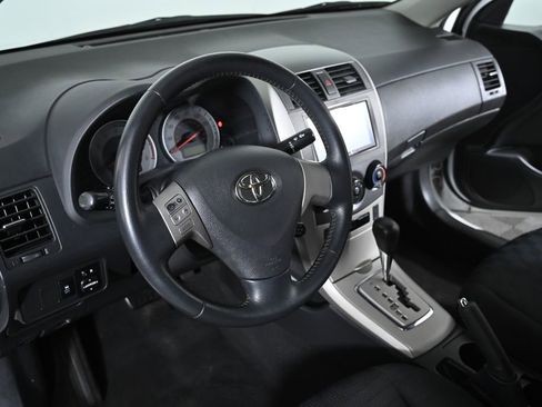 Used 2010 Toyota Corolla S image 10