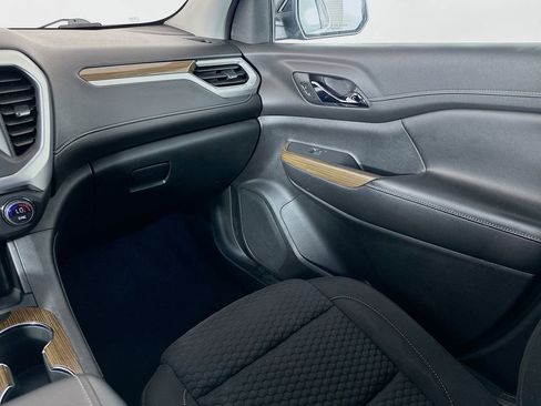 Used 2019 GMC Acadia SLE w/ LPO, Floor Liner Package image 22