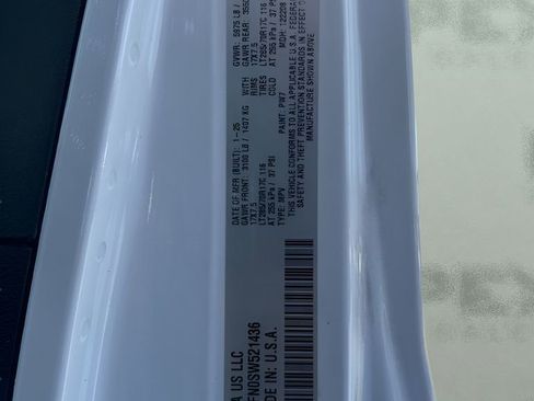 Used 2025 Jeep Wrangler Unlimited Rubicon w/ Convenience Group image 31