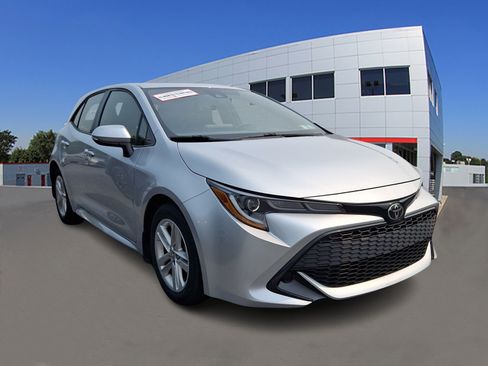 Used 2019 Toyota Corolla SE w/ SE Option Package FWD image 1