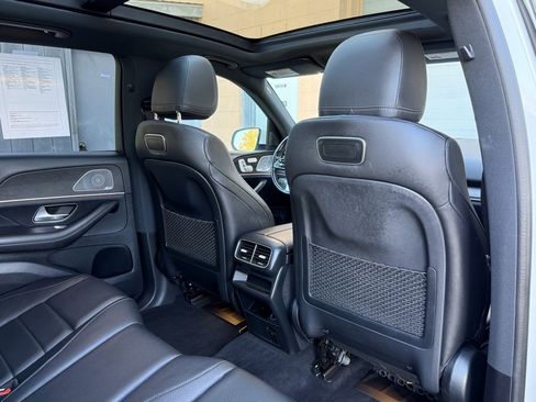 Used 2020 Mercedes-Benz GLE 350 4MATIC image 24
