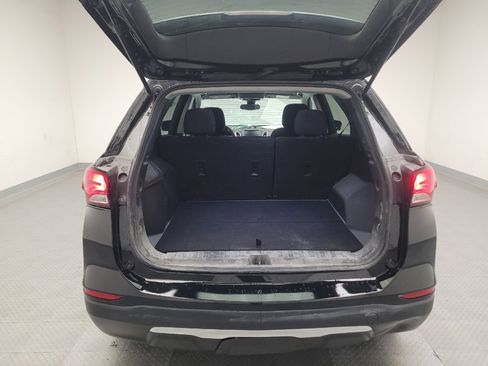 Used 2022 Chevrolet Equinox LT image 29