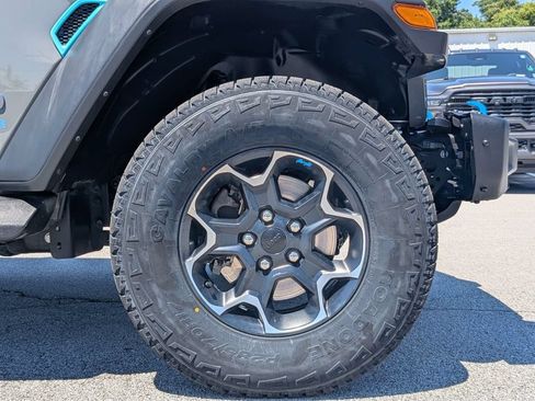 Used 2022 Jeep Wrangler Unlimited Rubicon 4xe w/ Steel Bumper Group AWD/4WD image 10
