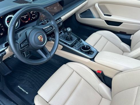 Certified 2024 Porsche 911 Targa 4S image 4