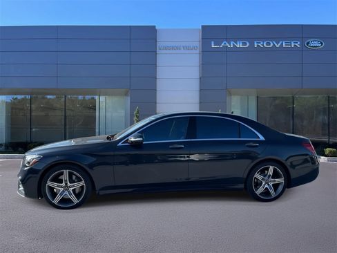 Used 2018 Mercedes-Benz S 560 Sedan image 2