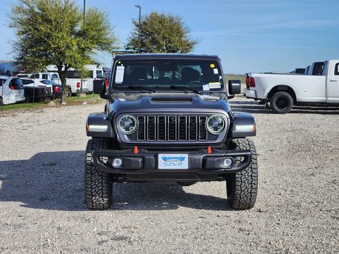 New 2026 Jeep Gladiator Mojave image 2