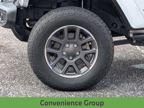 Used 2020 Jeep Gladiator Sport AWD/4WD image 13