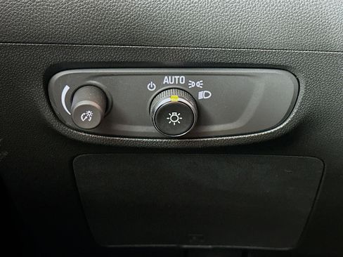 Used 2025 Buick Encore GX Preferred image 17