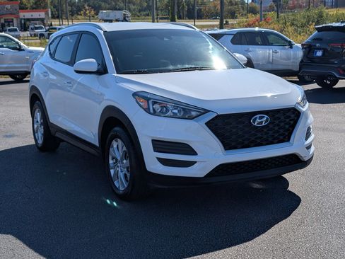 Used 2021 Hyundai Tucson Value w/ Cargo Package image 4