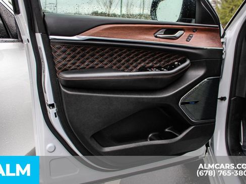 Used 2024 Jeep Grand Cherokee L Summit w/ Advanced Protech Group IV image 38