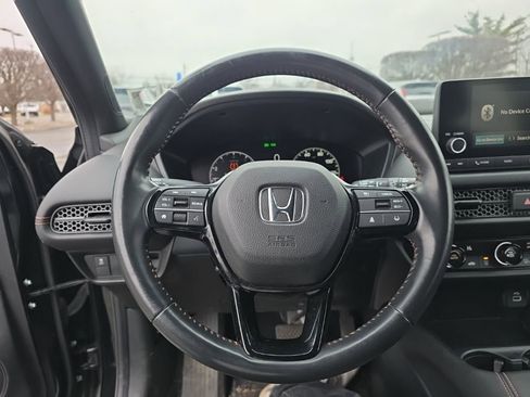 Used 2023 Honda HR-V Sport image 13