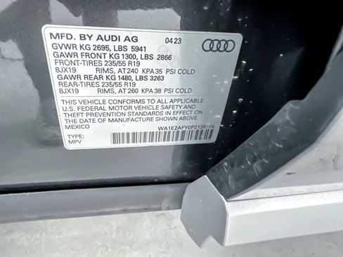 Used 2023 Audi Q5 e Premium Plus w/ Premium Plus Package AWD/4WD image 27
