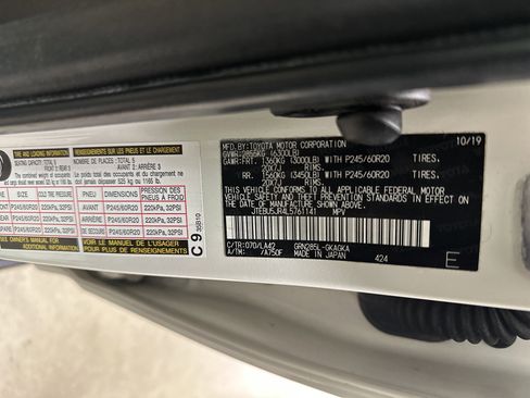 Used 2020 Toyota 4Runner Limited image 35