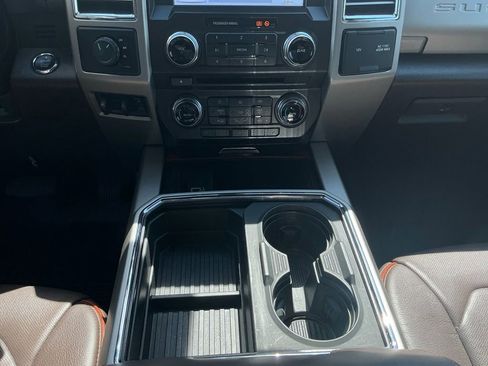 Certified 2017 Ford F350 King Ranch w/ King Ranch Ultimate Package AWD/4WD image 20