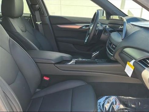 Used 2025 Cadillac CT5 Premium Luxury AWD/4WD image 9