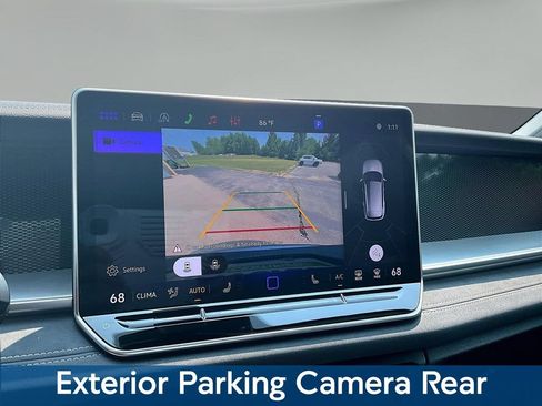 Used 2026 Volkswagen Tiguan SE AWD/4WD image 18