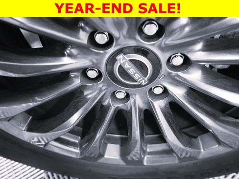 Used 2023 Nissan Armada Platinum w/ Captain's Chairs Package image 8