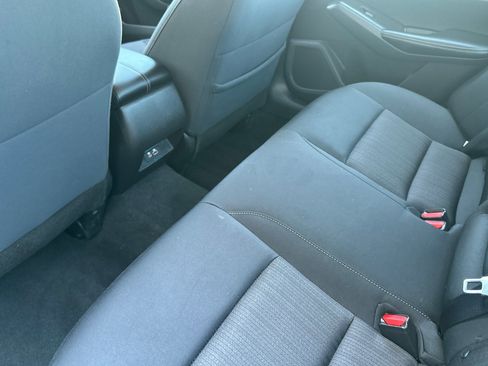 Used 2025 Nissan Altima 2.5 SV FWD image 13