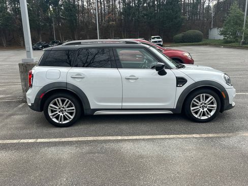 Used 2020 MINI Cooper Countryman image 5