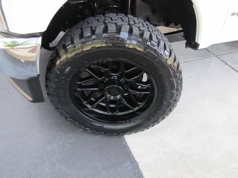 Used 2022 Ford F250 XL w/ Power Equipment Group AWD/4WD image 31