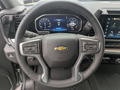 New 2026 Chevrolet Silverado 1500 LT w/ Z71 Off-Road Package image 26