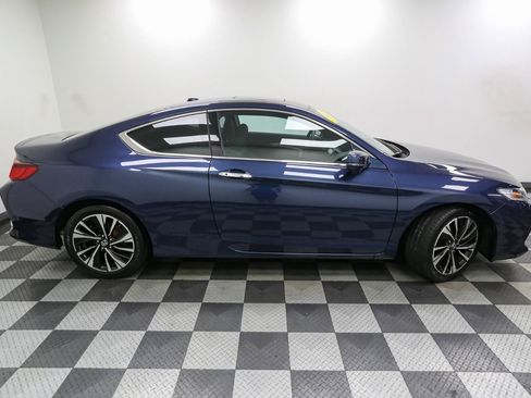 Used 2016 Honda Accord EX image 8